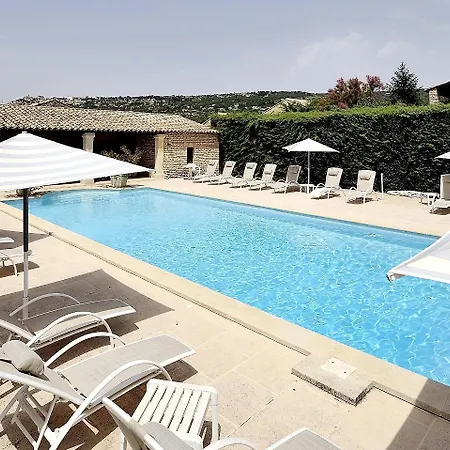 Carcarille Restaurant Le C Gordes