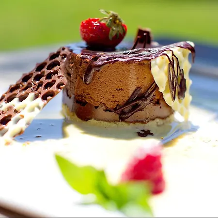 Carcarille Restaurant Le C 3* Gordes