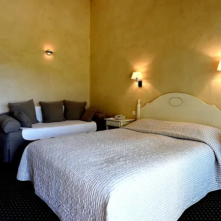 Carcarille Restaurant Le C Gordes
